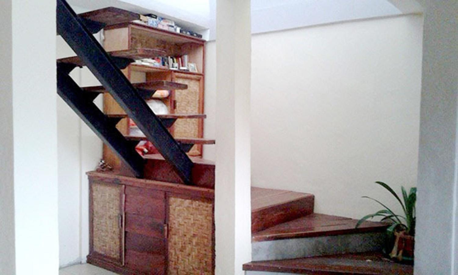 Merdeka House Maluk Екстериор снимка