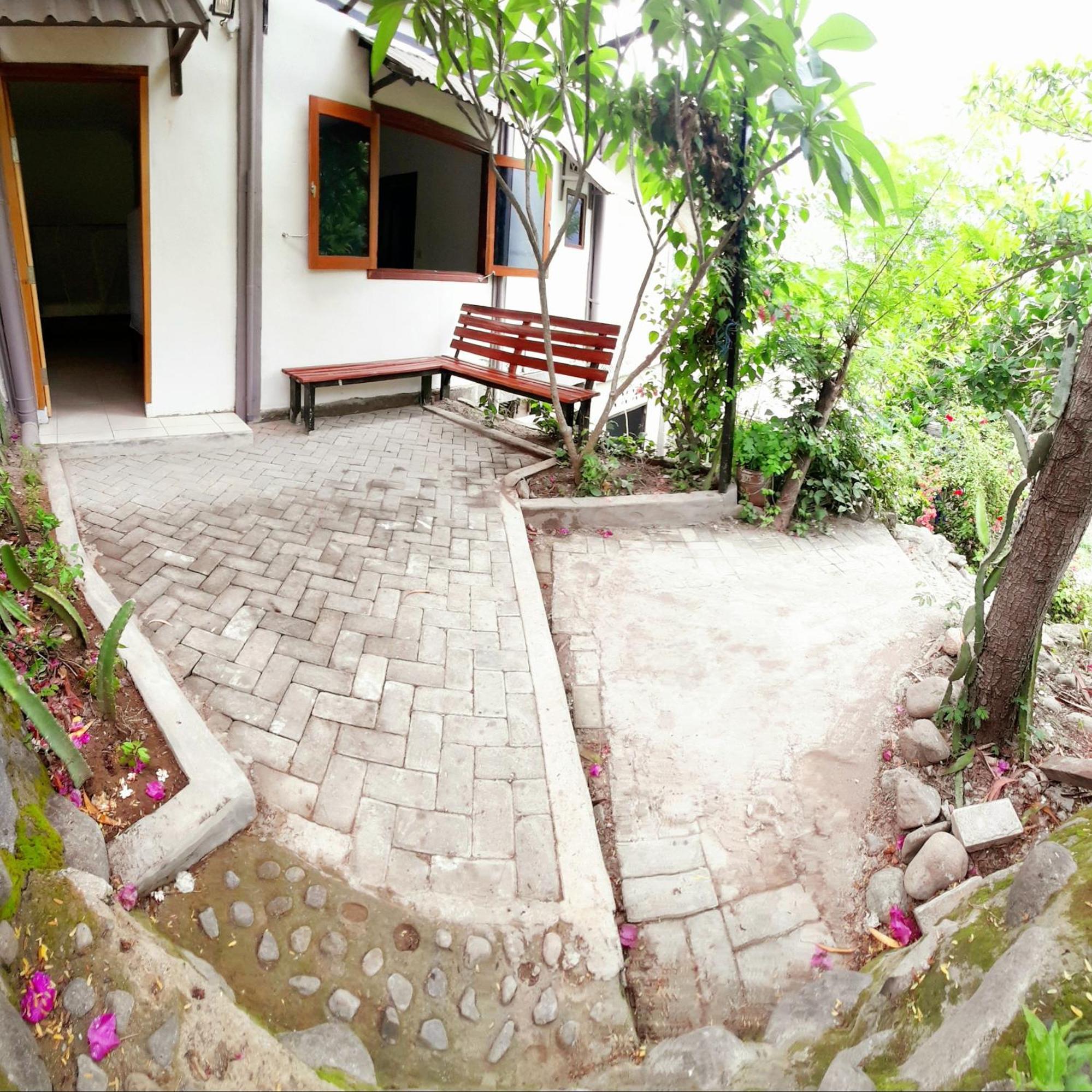 Merdeka House Maluk Стая снимка